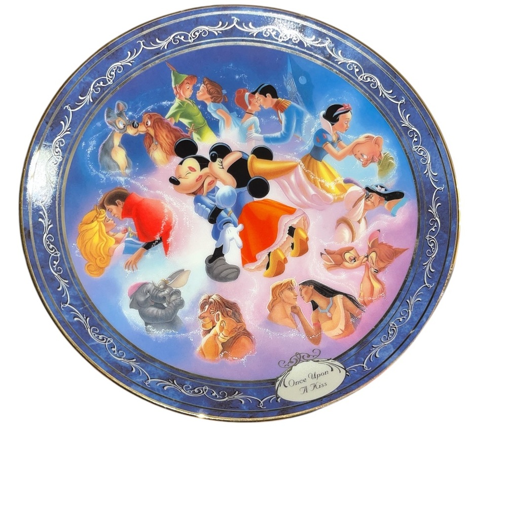 Disney Once Upon A Kiss Plate